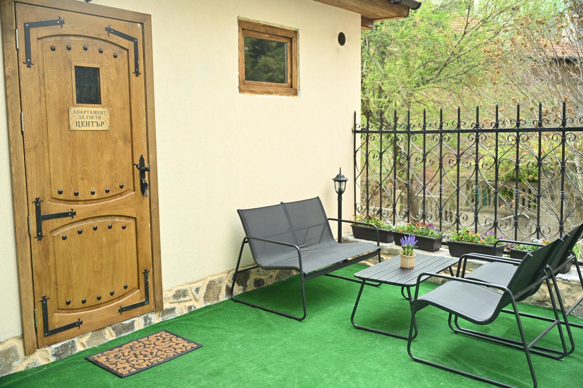 Апартамент Център Veliko Tárnovo Exterior foto